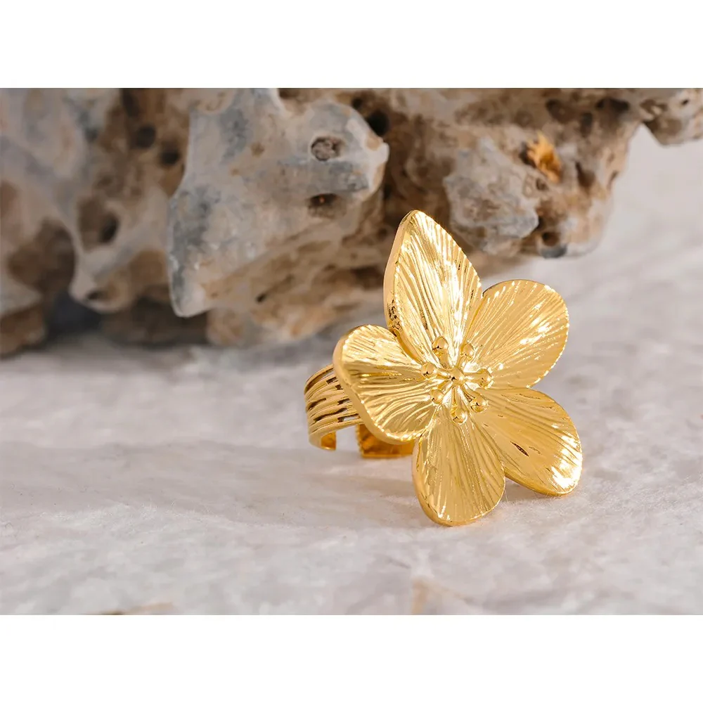 Golden Blossom: 18K Large Flower Open Ring - Image 4