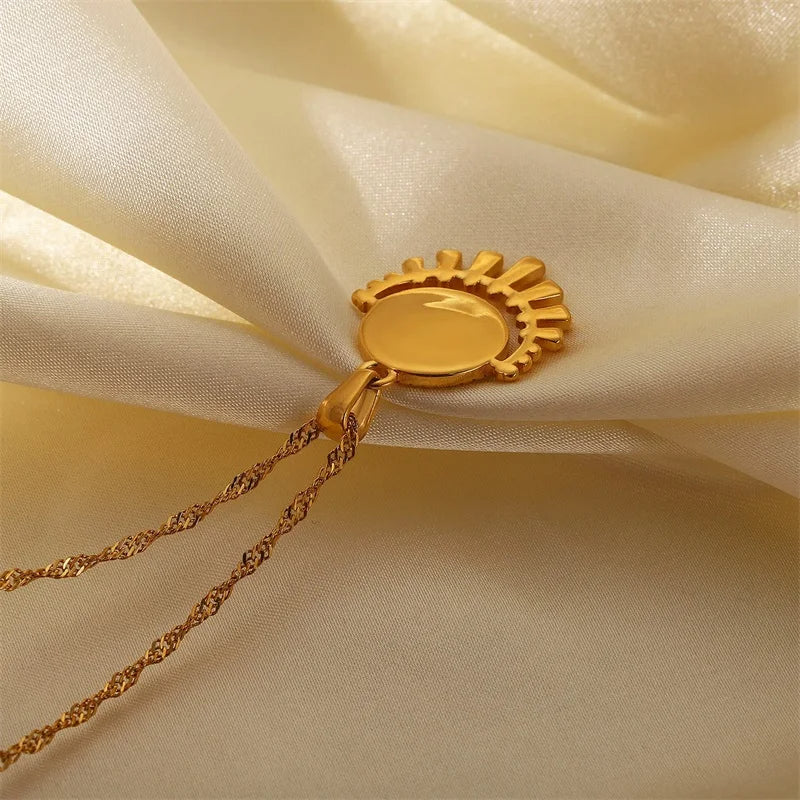 Celestial Unity - Gold Evil Eye Necklace - Image 3
