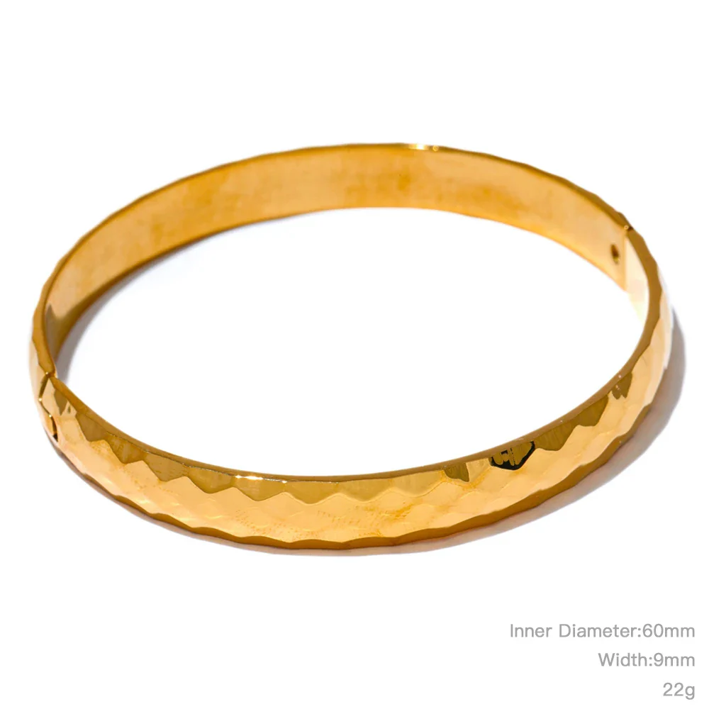 Geometric Pattern Gold/Silver Bangle Bracelet - Image 4
