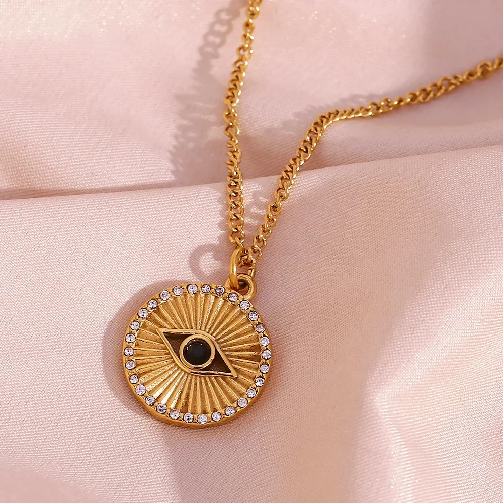 Golden Gaze: Evil Eye Gold Necklace - Image 3