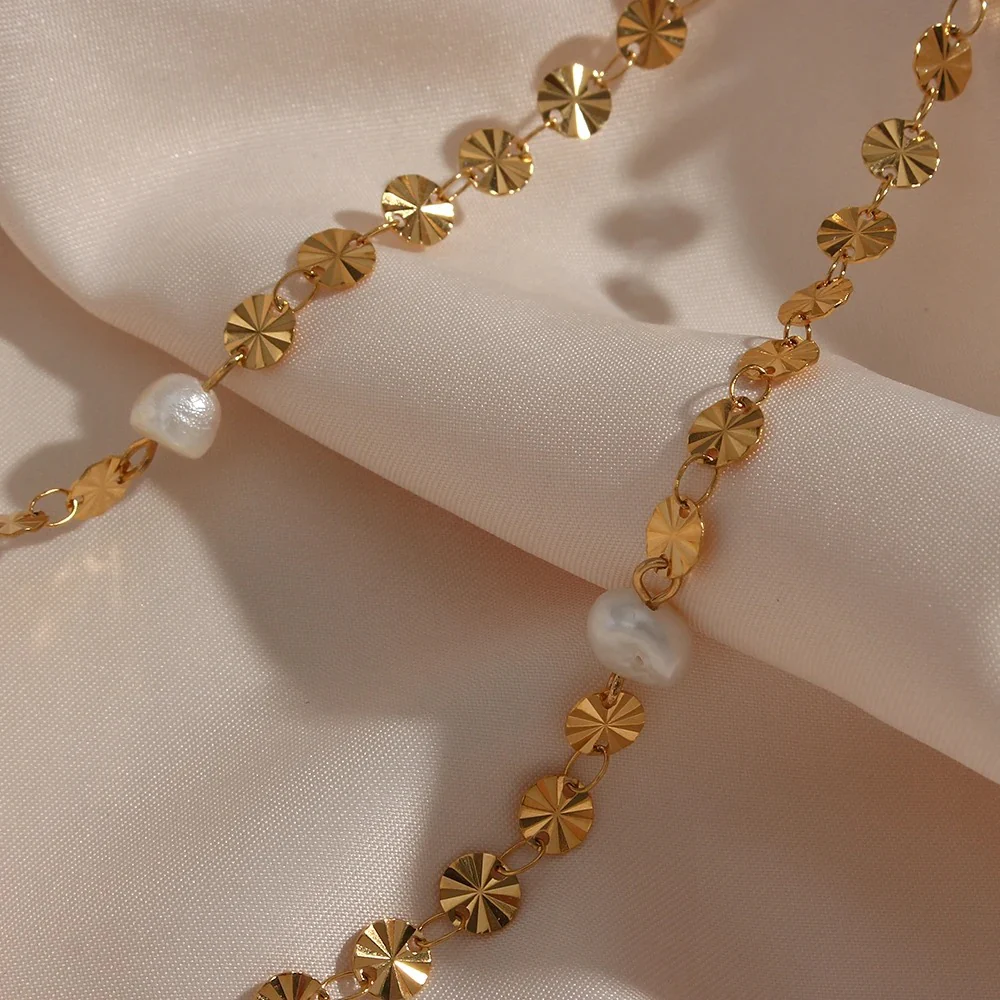Kindness and Compassion - 18k Necklace and Bracelet Bundle with Pearls - Image 5