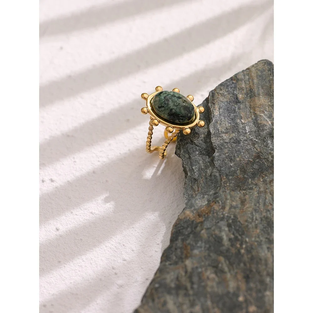 Nature and the Earth - Ring with African Turquoise Jasper - Image 4
