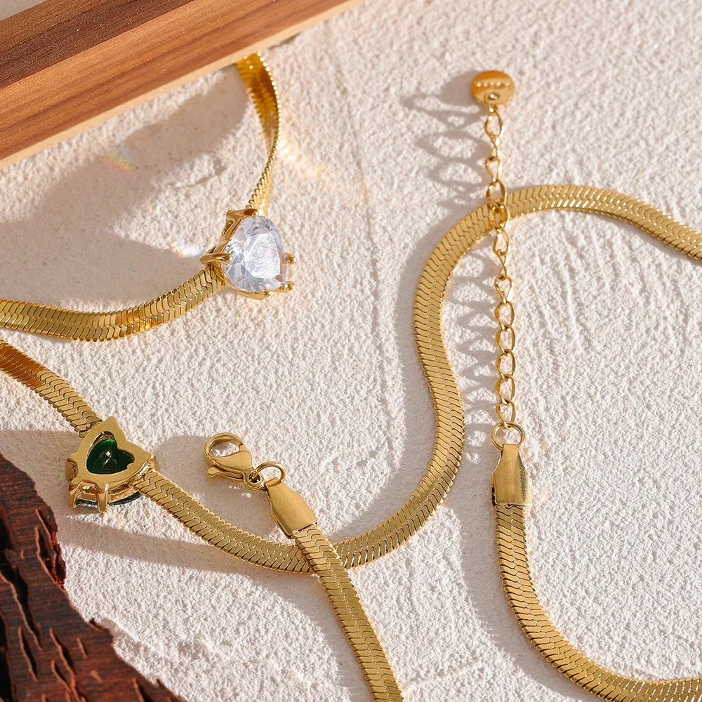 Nova Glow - Heart Crystal Herringbone Chain Necklace - Image 7