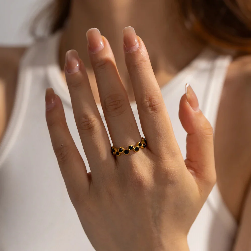 Nova Glow - Staggered Open Gold Ring with Crystals - Image 5