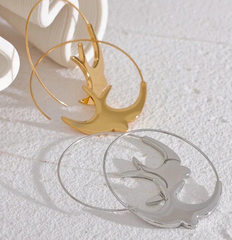 Serenity Wings: Dove Hoop Gold Earrings - Image 3