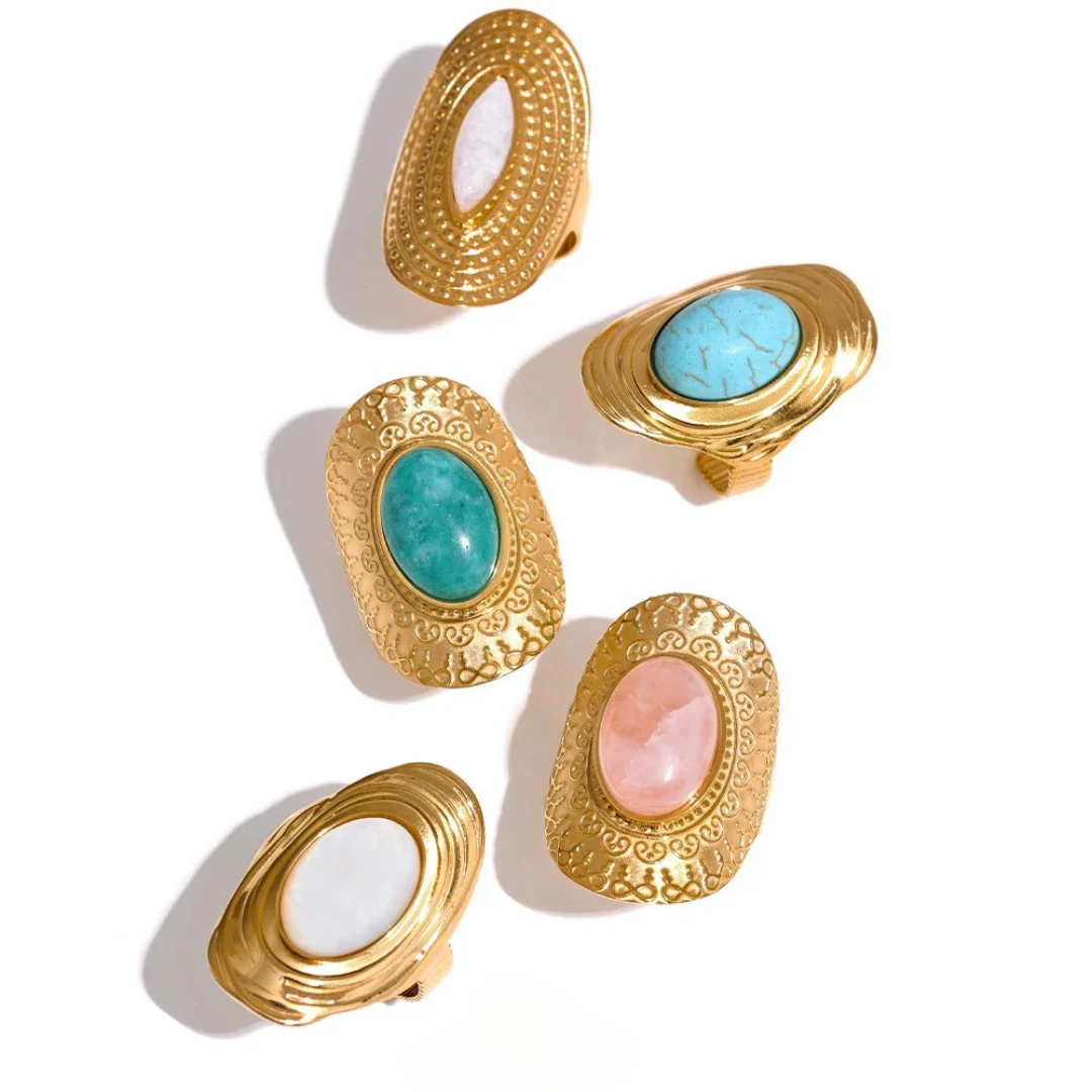 Step Into the Light - Gold Adjustable ring with White Agate - Image 3